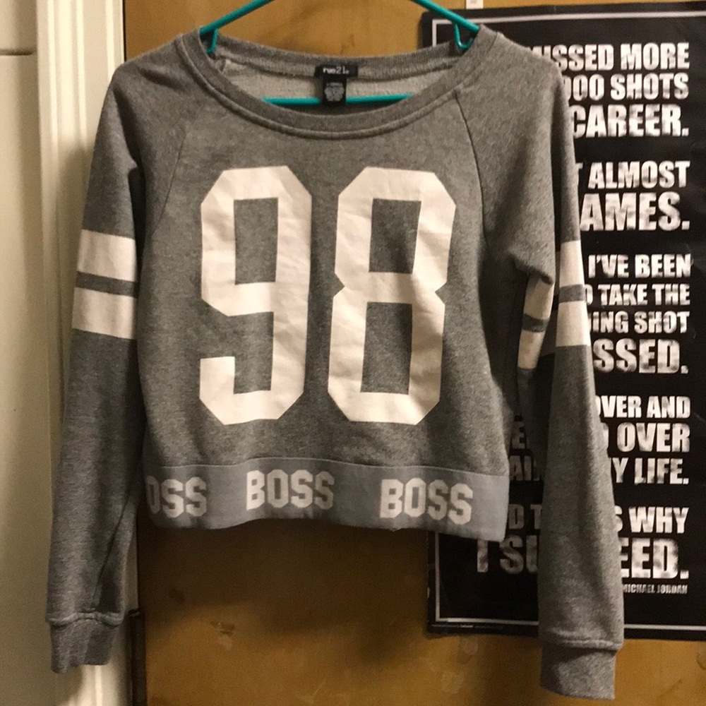 Rue 21 XS boss 98 long sleeve sweatshirt